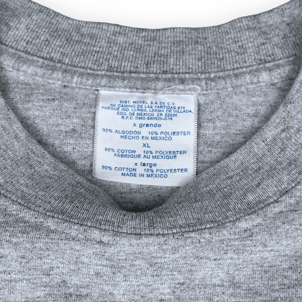 Vintage Y2K Thomas The Tank Engine Train T-Shirt XL