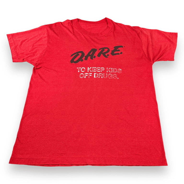 Vintage 80s Dare To Keep Kids Off Drugs T-Shirt LARGE/XL