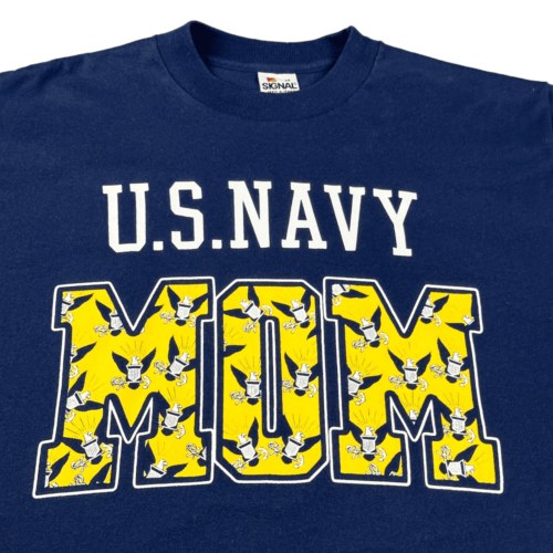 Vintage 90s US Navy Mom T-Shirt MEDIUM