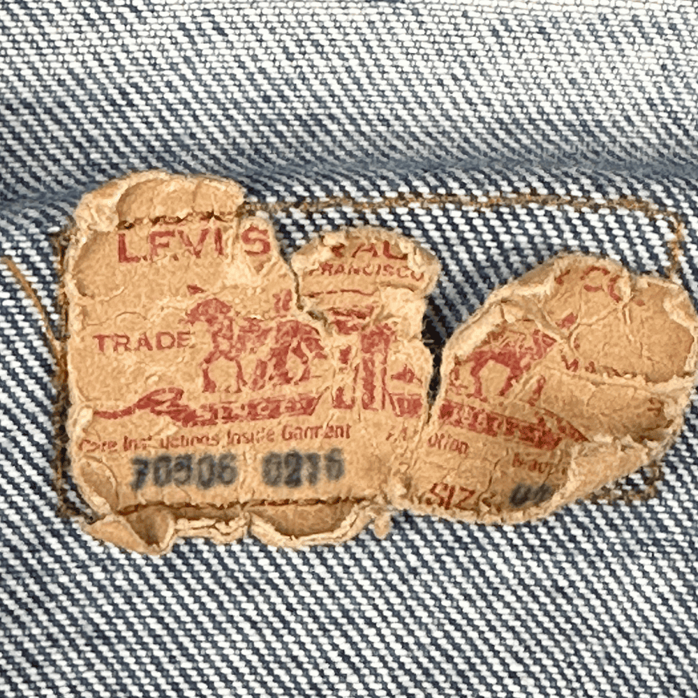 Vintage 80s Levi's Denim Trucker Jean Jacket MEDIUM