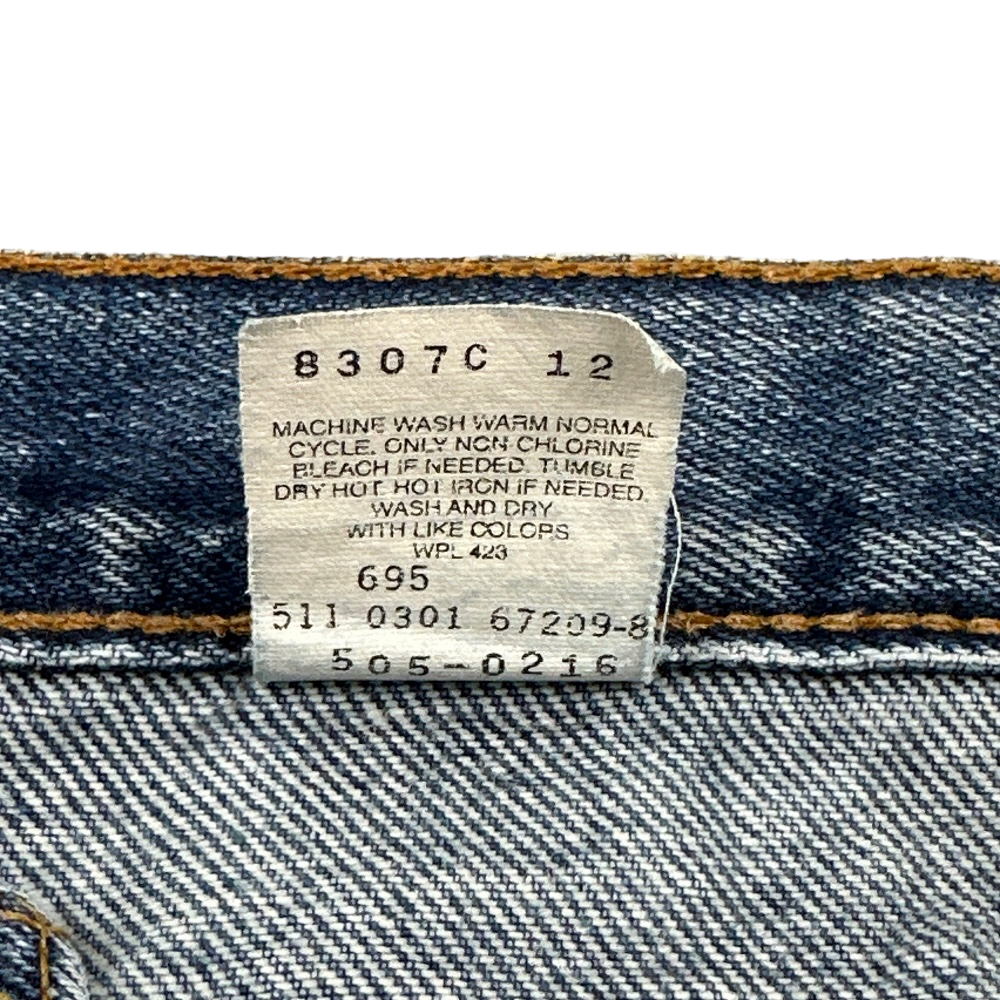 Vintage Levis Jeans 505 Regular Fit Straight Leg Medium Wash Blue Denim 35x29