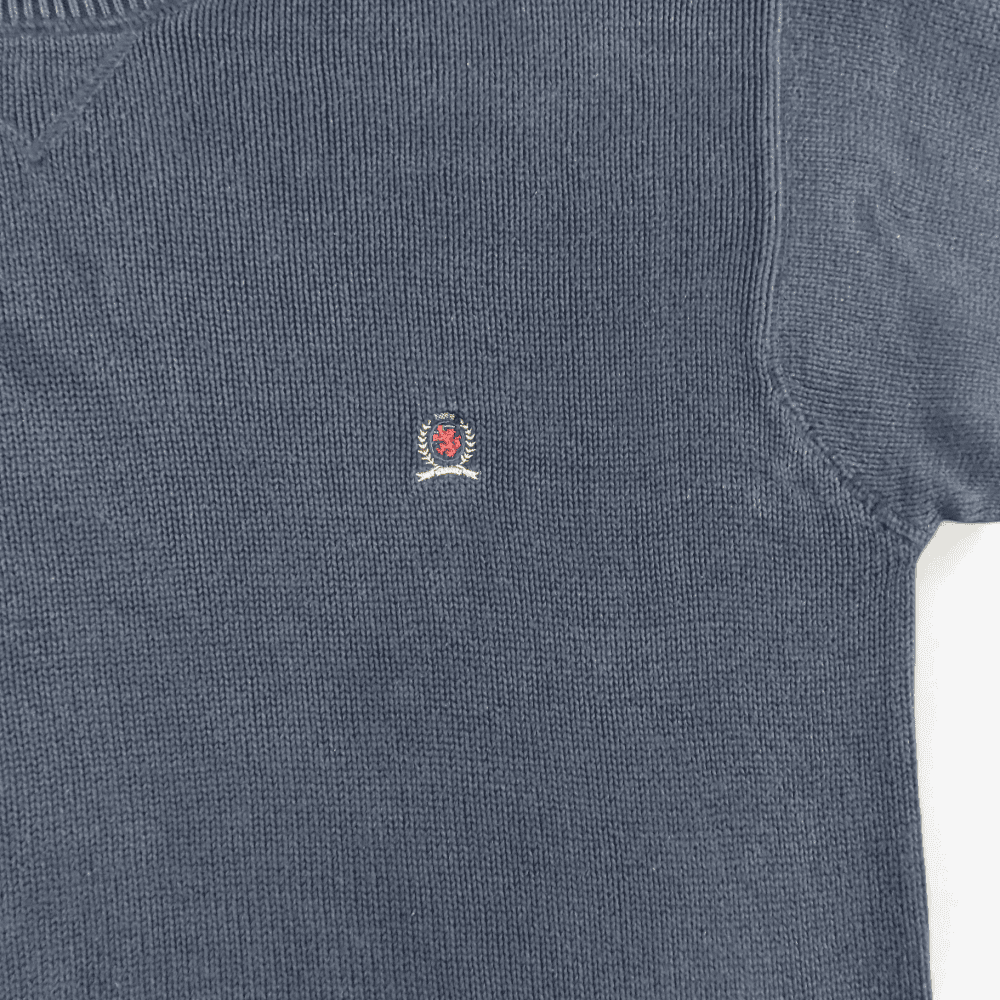 Vintage Tommy Hilfiger Sweater 90s Blue Crest Logo Adult EXTRA LARGE-3 Vintage Tommy Hilfiger Sweater 90s Blue Crest Logo Adult EXTRA LARGE