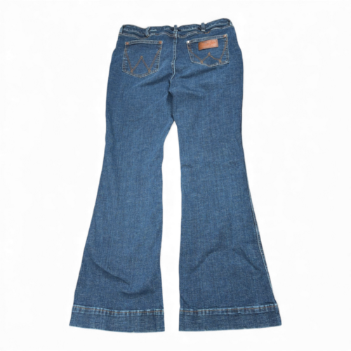 Wrangler Jeans Womens 33×33 Blue Dark Wash Flared Hemp Blend Stretch Cowgirl-2 Wrangler Jeans Womens 33x33 Blue Dark Wash Flared Hemp Blend Stretch Cowgirl