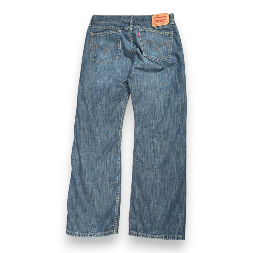 Vintage Levis Jeans Mens 32x30 Blue Slim Straight Dark Wash Cotton Denim 514 Y2K-2 Vintage Levis Jeans Mens 32x30 Blue Slim Straight Dark Wash Cotton Denim 514 Y2K