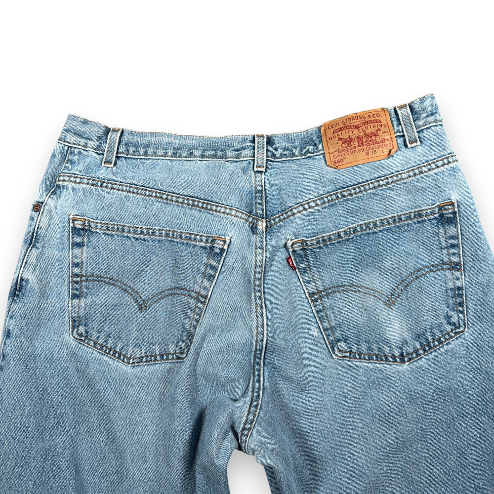 Vintage Levis Jeans Mens 36x30 Blue 560 Loose Fit Tapered Light Wash Denim Y2K-8 Vintage Levis Jeans Mens 36x30 Blue 560 Loose Fit Tapered Light Wash Denim Y2K