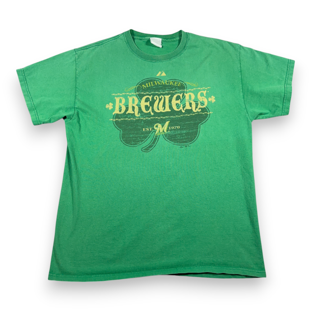 Milwaukee Brewers Shirt Adult LARGE Green Shamrock Saint Patricks MLB Sports Y2K-1 Milwaukee Brewers Shirt Adult LARGE Green Shamrock Saint Patricks MLB Sports Y2K