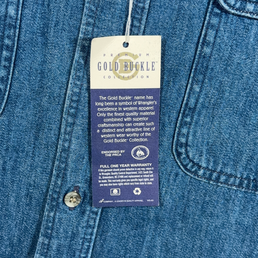 Vintage Wrangler Shirt Adult MEDIUM Blue Denim Gold Buckle Deadstock Tags 90s-7 Vintage Wrangler Shirt Adult MEDIUM Blue Denim Gold Buckle Deadstock Tags 90s
