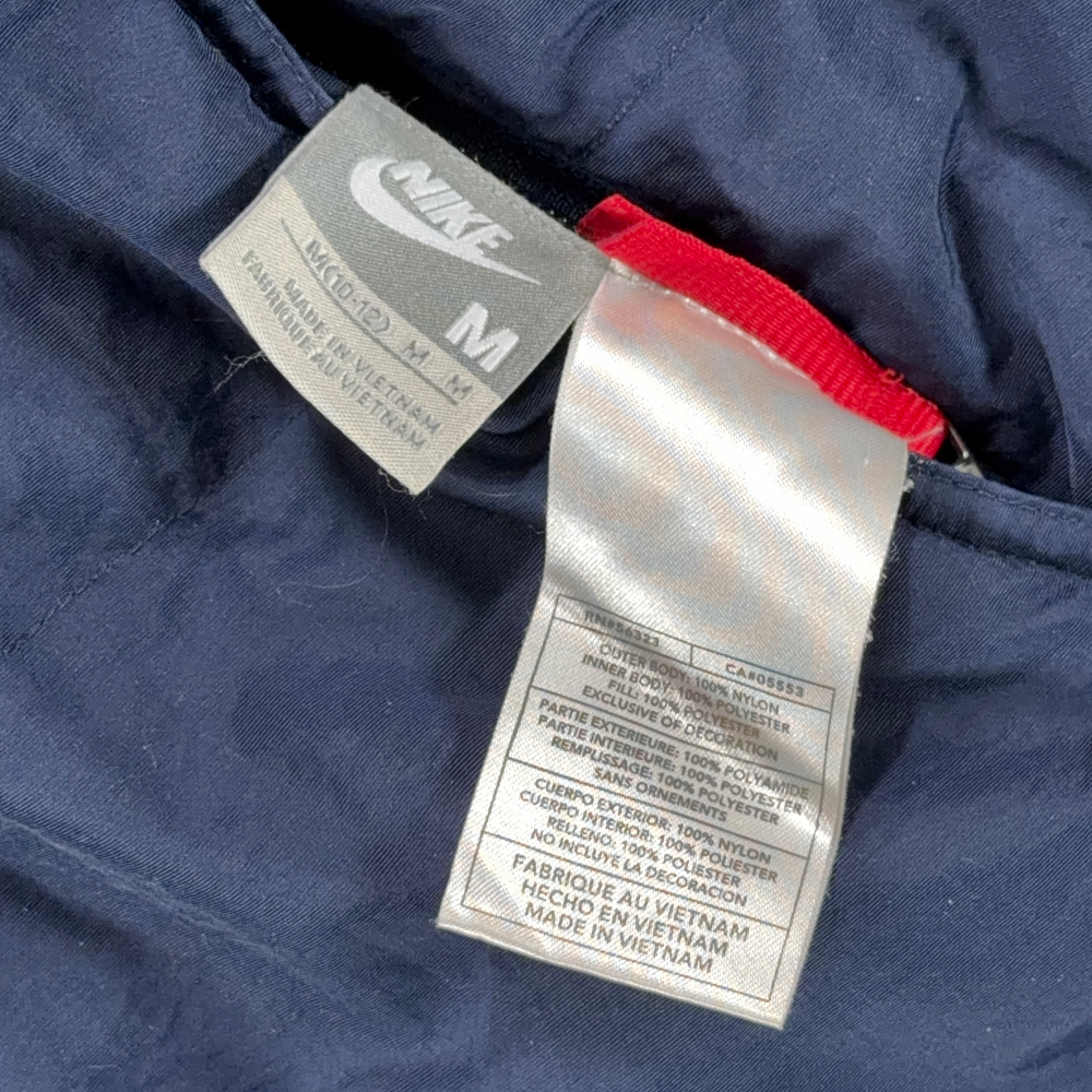 Vintage Nike Jacket Boys MEDIUM 10-12 Blue Red Reversible Puffer Fleece Y2K-10 Vintage Nike Jacket Boys MEDIUM 10-12 Blue Red Reversible Puffer Fleece Y2K