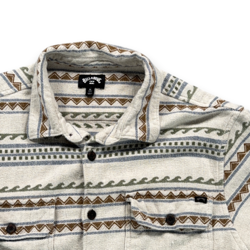 Billabong Shirt Adult MEDIUM White Brown Blue Striped Geometric Flannel Surf-2 Billabong Shirt Adult MEDIUM White Brown Blue Striped Geometric Flannel Surf