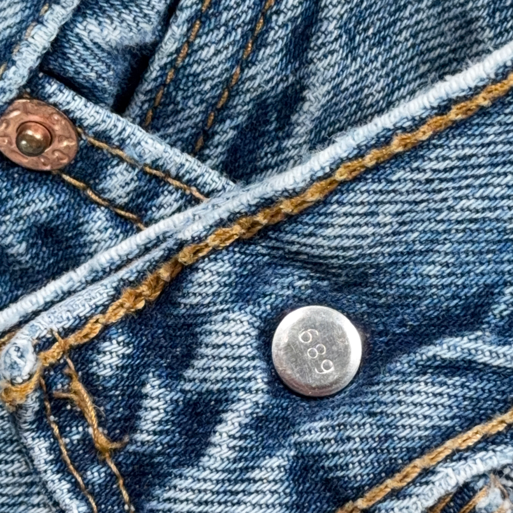 Vintage Levis 501 Jeans Mens 38x29 Blue Denim Regular Straight Button Fly Y2K-7 Vintage Levis 501 Jeans Mens 38x29 Blue Denim Regular Straight Button Fly Y2K