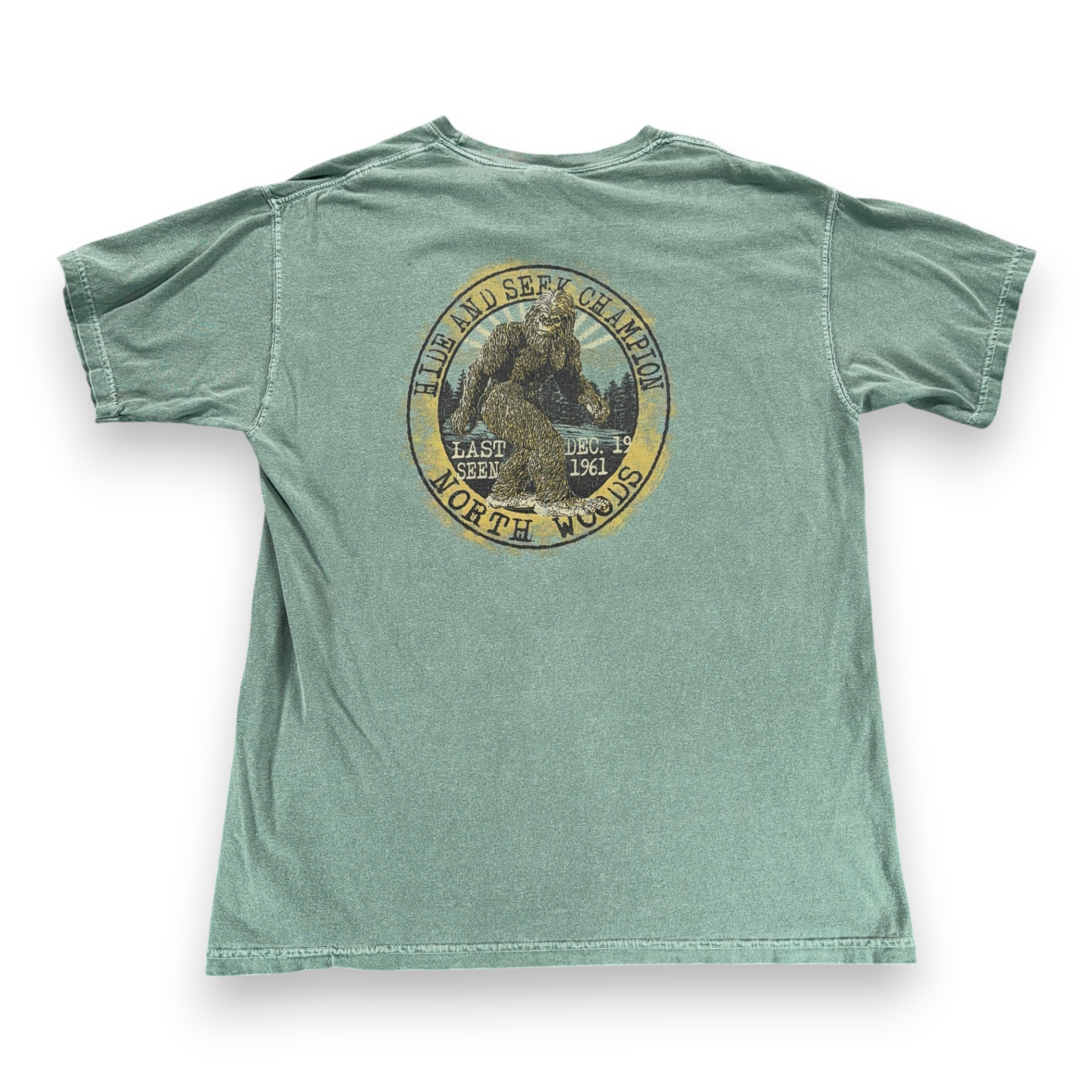 Bigfoot Shirt Adult LARGE Green Hide Seek Champion North Woods Sasquatch Y2K-1 Bigfoot Shirt Adult LARGE Green Hide Seek Champion North Woods Sasquatch Y2K