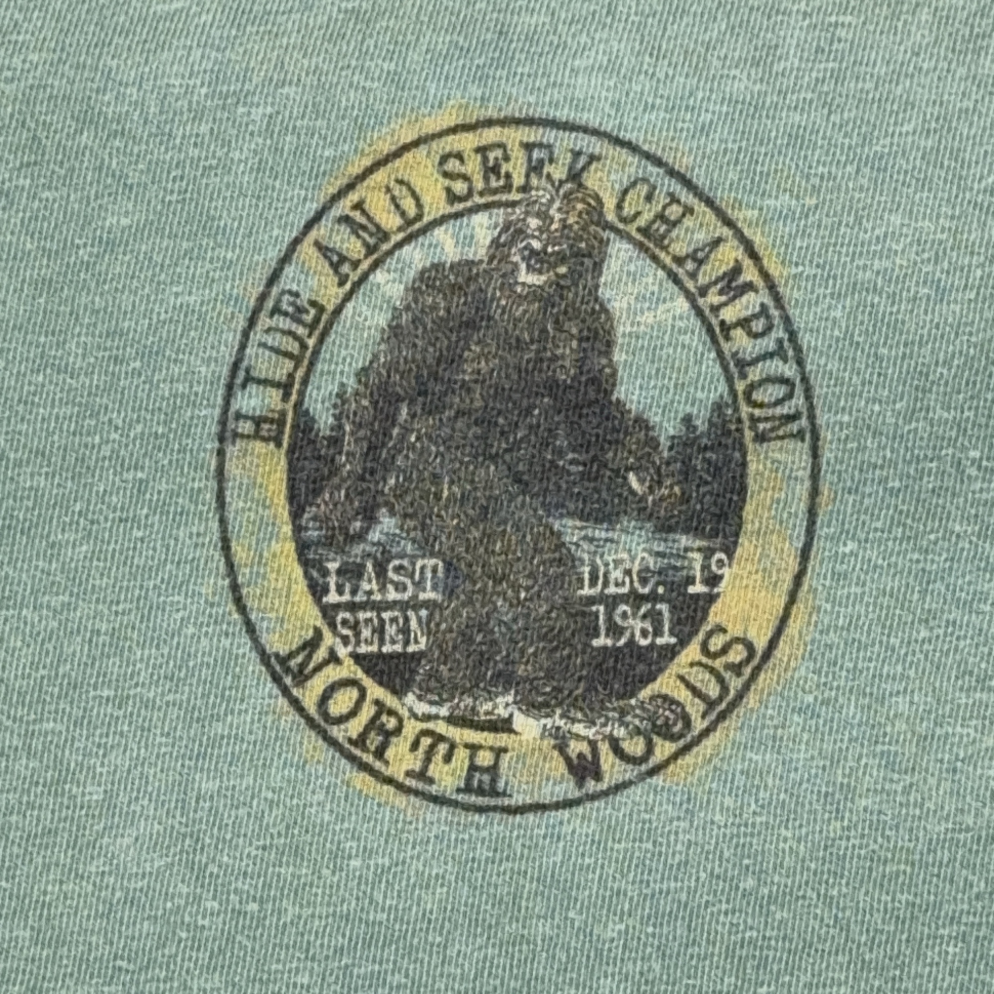 Bigfoot Shirt Adult LARGE Green Hide Seek Champion North Woods Sasquatch Y2K-4 Bigfoot Shirt Adult LARGE Green Hide Seek Champion North Woods Sasquatch Y2K