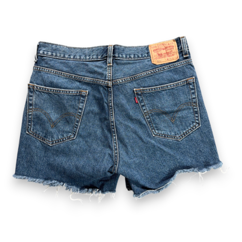 Levis Shorts Womens 34 Blue Jean Denim Cutoff 505 Regular Fit Upcycled Y2K-2 Levis Shorts Womens 34 Blue Jean Denim Cutoff 505 Regular Fit Upcycled Y2K
