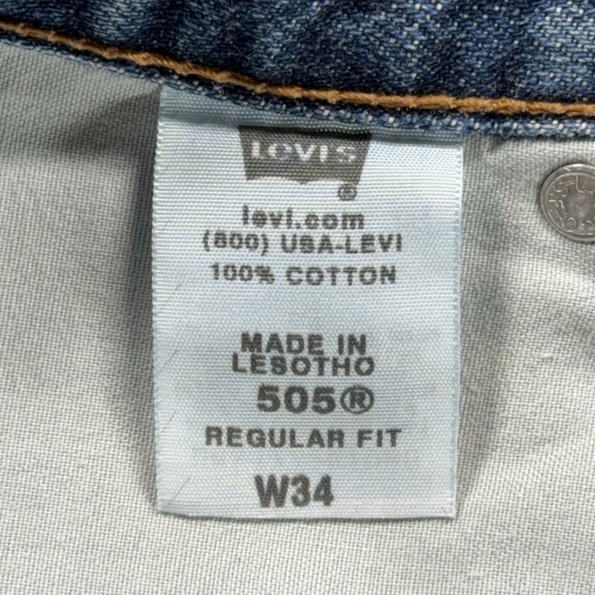 Levis Shorts Womens 34 Blue Jean Denim Cutoff 505 Regular Fit Upcycled Y2K-6 Levis Shorts Womens 34 Blue Jean Denim Cutoff 505 Regular Fit Upcycled Y2K