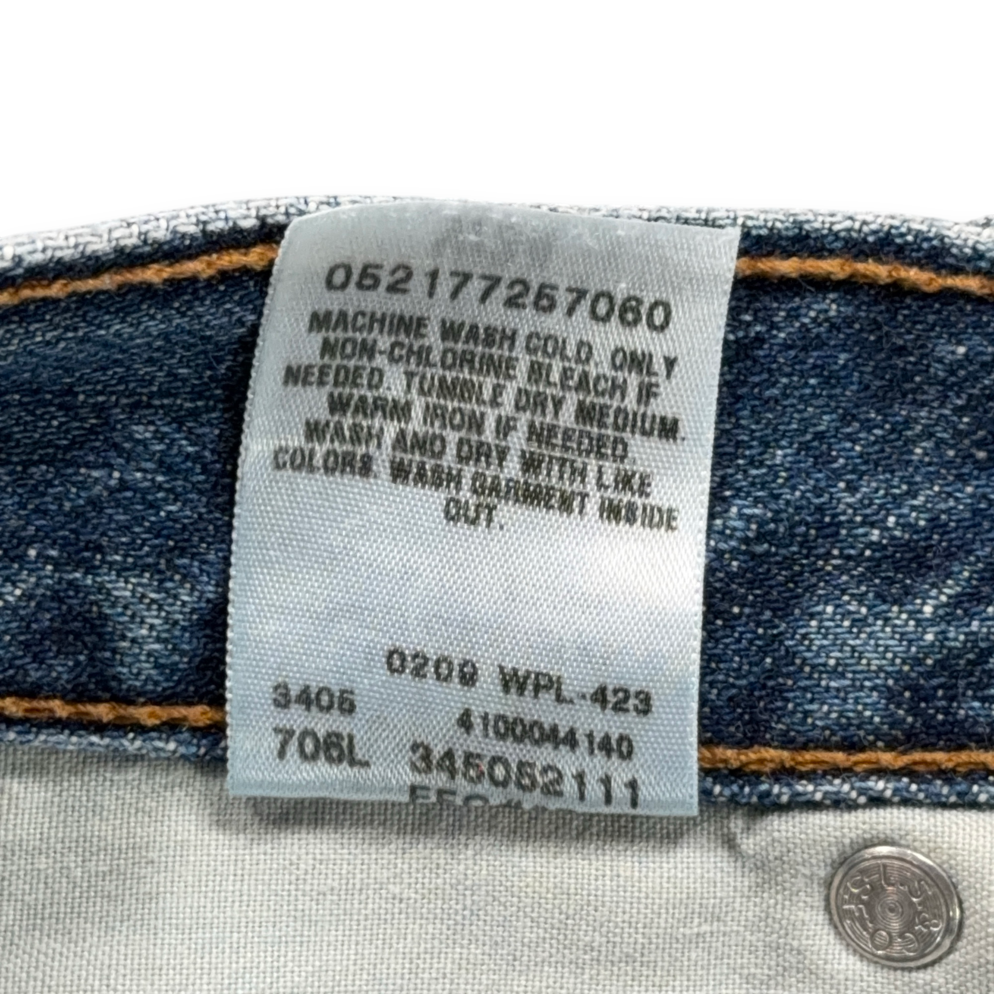 Levis Shorts Womens 34 Blue Jean Denim Cutoff 505 Regular Fit Upcycled Y2K-7 Levis Shorts Womens 34 Blue Jean Denim Cutoff 505 Regular Fit Upcycled Y2K