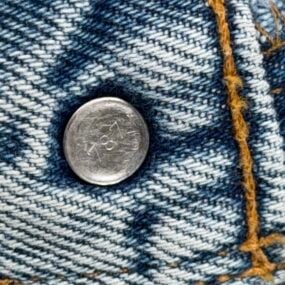 Vintage Levis Shorts Womens 34 Blue Jean Denim Cutoff 550 Relaxed Fit Cotton 90s