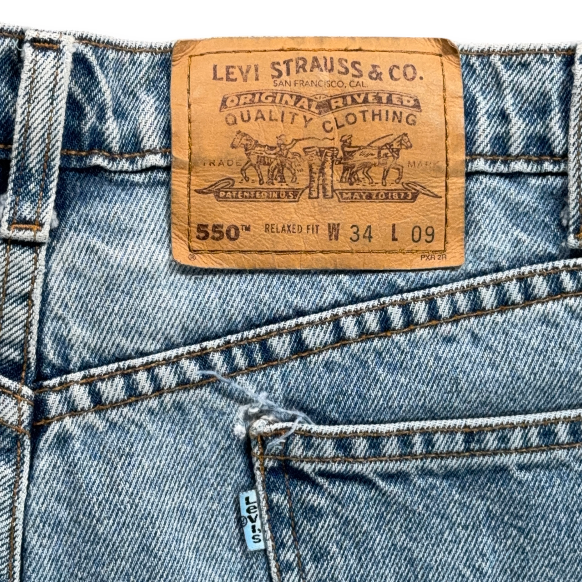 Vintage Levis Shorts Womens 34 Blue Jean Denim Cutoff 550 Relaxed Fit Cotton 90s-8 Vintage Levis Shorts Womens 34 Blue Jean Denim Cutoff 550 Relaxed Fit Cotton 90s