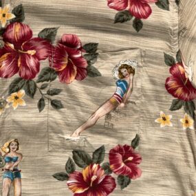 Croft Barrow Hawaiian Shirt Adult EXTRA LARGE Brown Floral Pinup Girl Camp Print