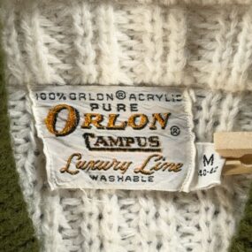 Vintage Campus Sweater Adult SMALL White Orlon Acrylic Cable Knit Tennis USA 60s