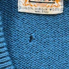 Vintage Campus Sweater Adult SMALL Blue Wool Cable Knit V Neck Ribbed USA 60s