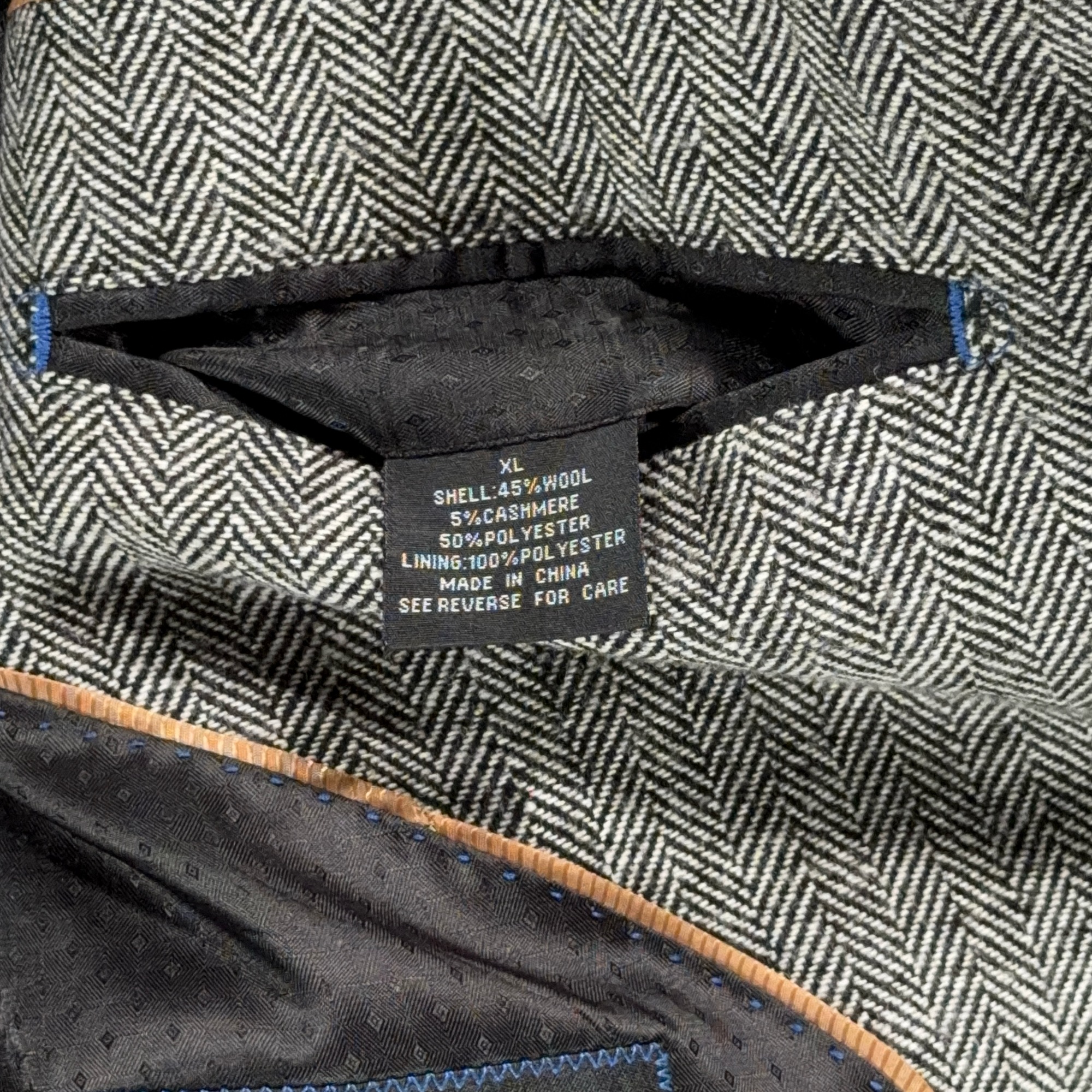 Bachrach Coat Adult EXTRA LARGE Gray Herringbone Wool Cashmere Topcoat Luxury-6 Bachrach Coat Adult EXTRA LARGE Gray Herringbone Wool Cashmere Topcoat Luxury