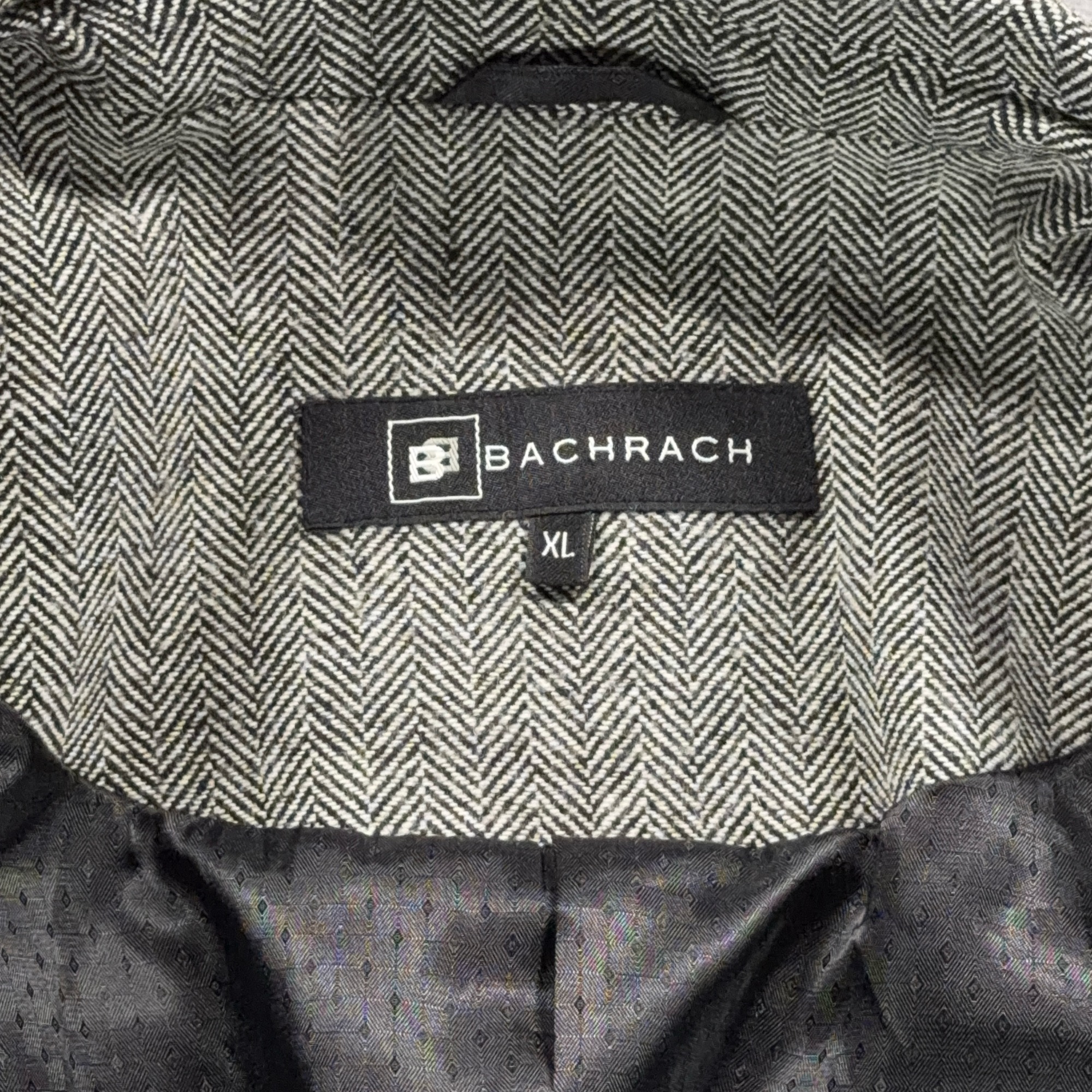Bachrach Coat Adult EXTRA LARGE Gray Herringbone Wool Cashmere Topcoat Luxury-7 Bachrach Coat Adult EXTRA LARGE Gray Herringbone Wool Cashmere Topcoat Luxury
