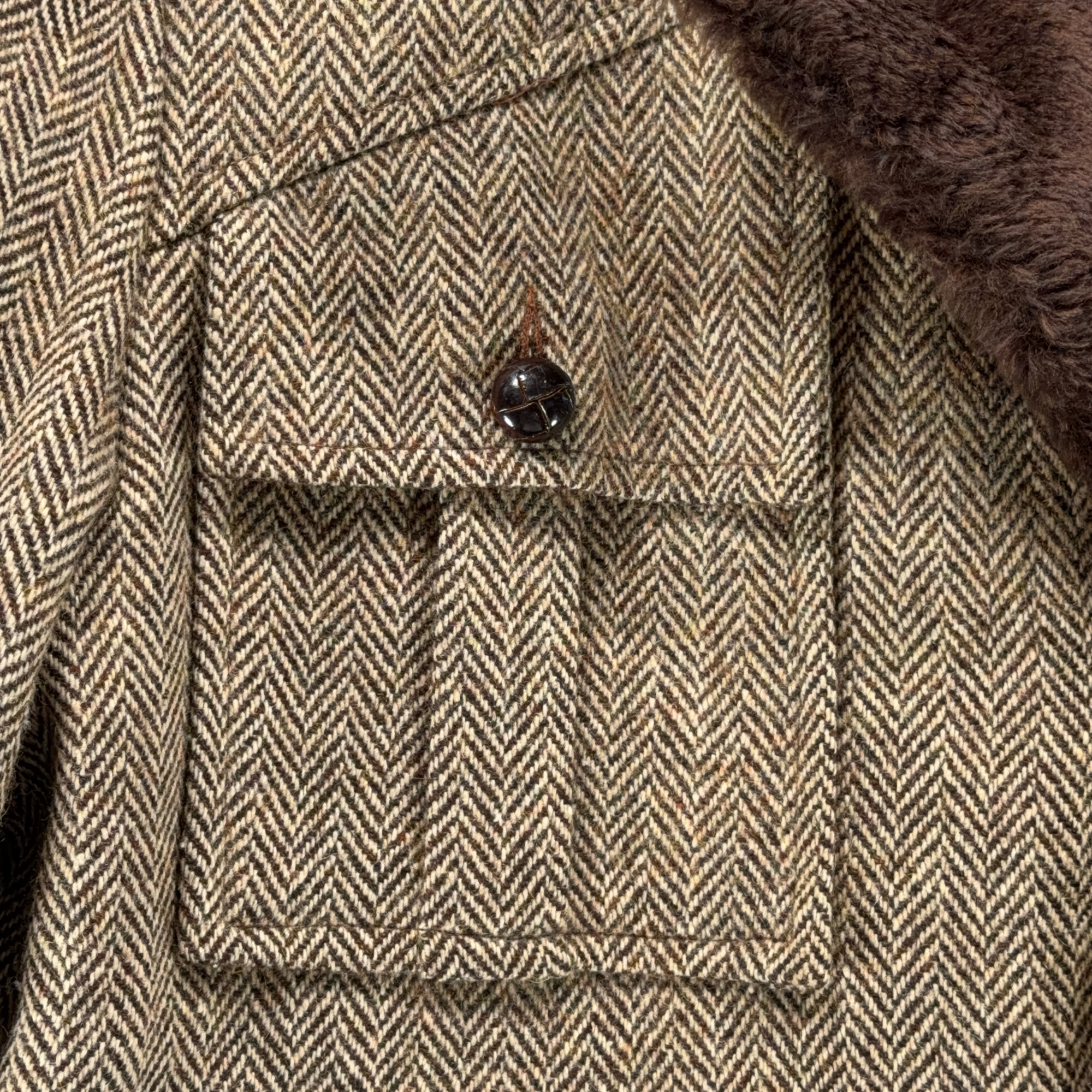 Vintage Campus Coat Adult Large Brown Herringbone Tweed Faux Fur Lined USA 70s-7 Vintage Campus Coat Adult Large Brown Herringbone Tweed Faux Fur Lined USA 70s