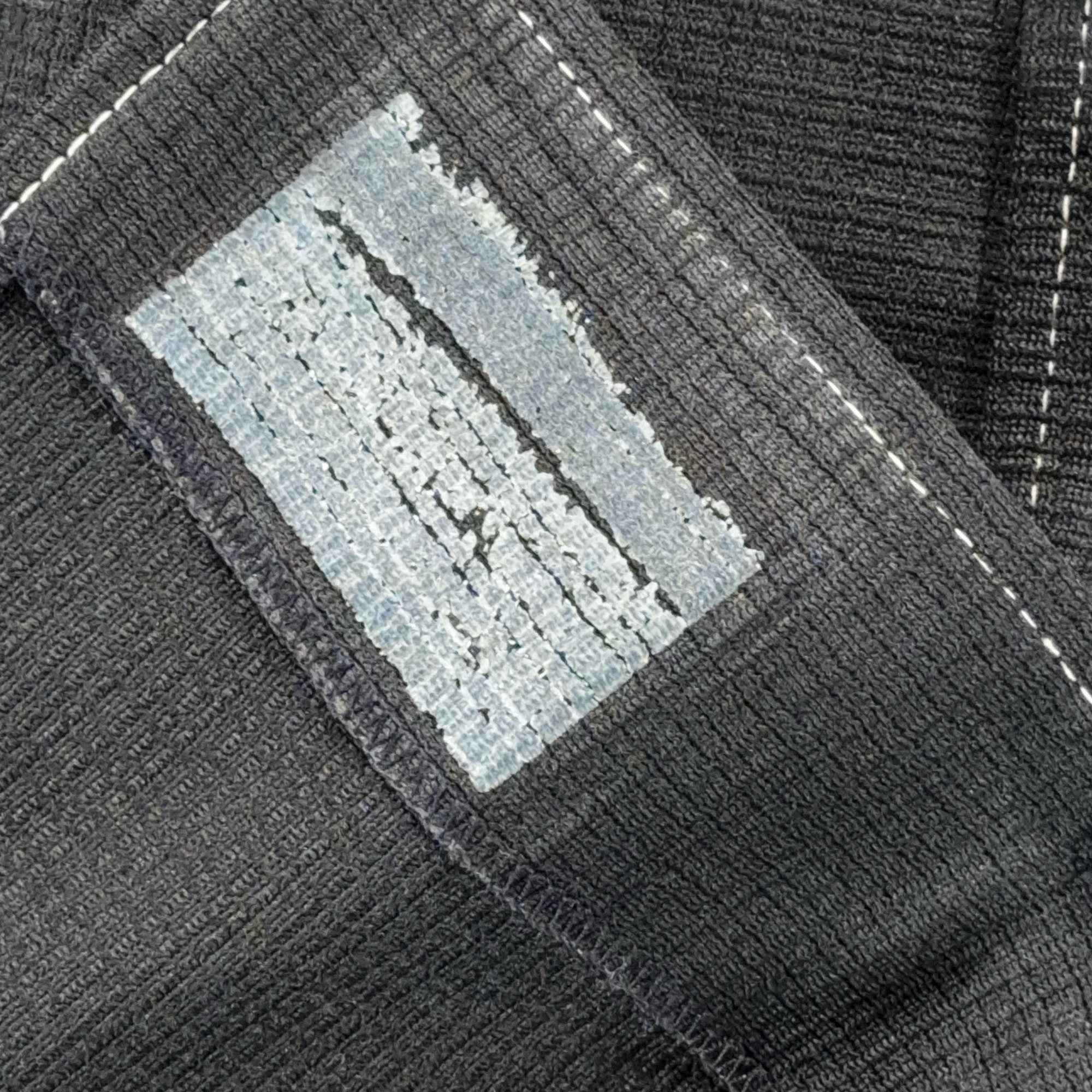 Vintage Leisure Shirt Adult MEDIUM Black Contrast Stitch Pointed Collar 70s-6 Vintage Leisure Shirt Adult MEDIUM Black Contrast Stitch Pointed Collar 70s