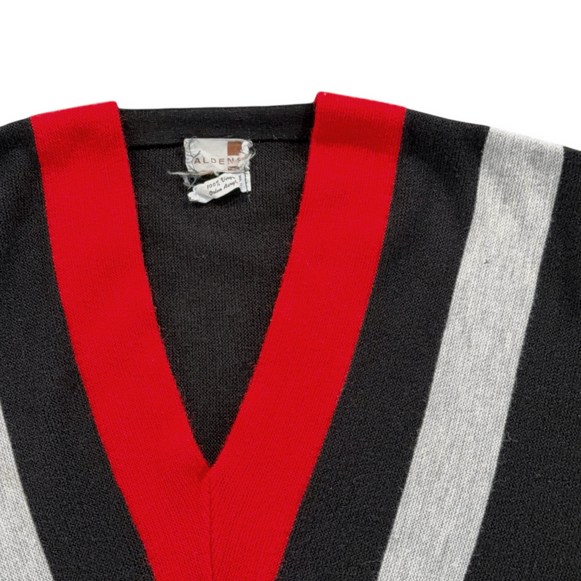 Vintage Aldens Sweater Adult LARGE Black Red V Stripe Chevron Mod Orlon USA 60s-2 Vintage Aldens Sweater Adult LARGE Black Red V Stripe Chevron Mod Orlon USA 60s