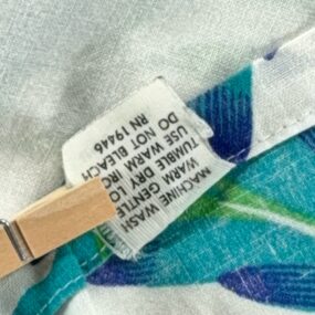 Vintage Mr Witt Hawaiian Shirt Adult LARGE White Parrots Loop Collar USA 80s