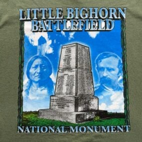 Little Bighorn Battlefield Shirt Adult MEDIUM Green National Monument US History