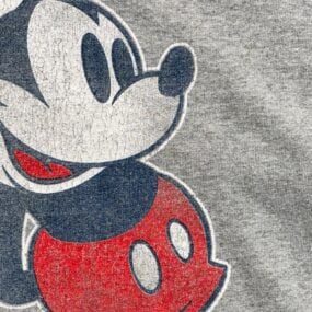 Vintage Mickey Mouse Shirt Adult 2XL XXL Gray Ringer Santa Disney Christmas Y2