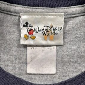 Vintage Mickey Mouse Shirt Adult 2XL XXL Gray Ringer Santa Disney Christmas Y2